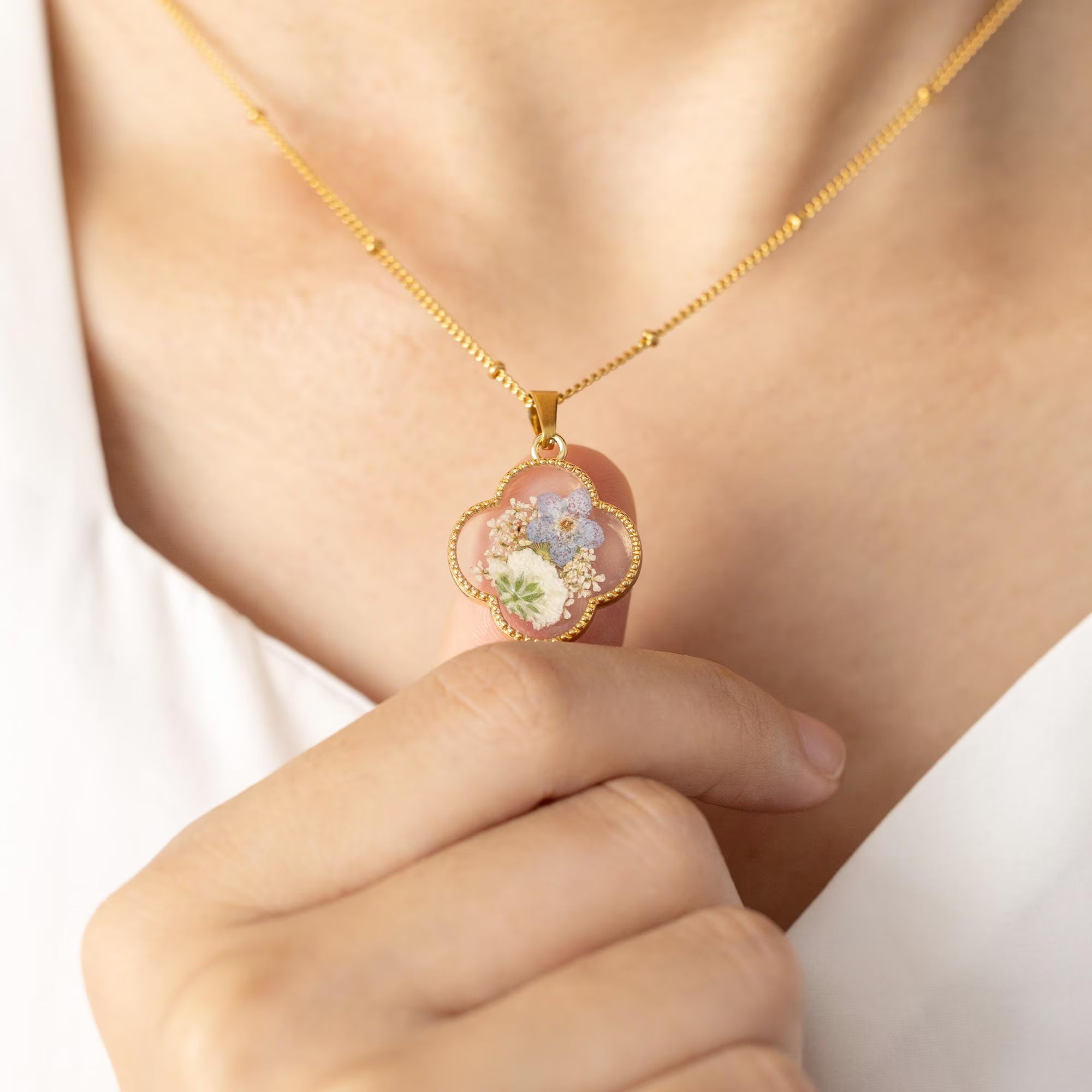 Forget Me Not and Baby'S Breath Necklace, Resin Real Pressed Flower Jewerly, Forgetmenot, Miscarriage Gift, Necklace for Women, Gift for Her