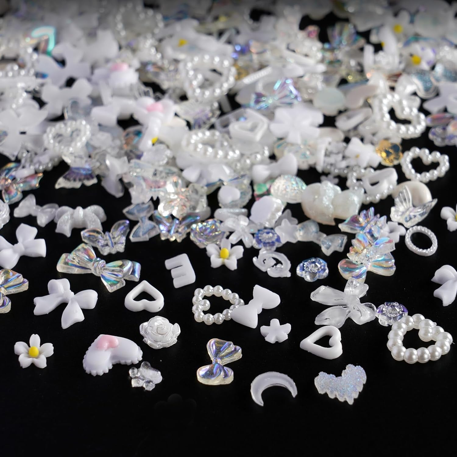 320Pcs White Butterfly Planet Heart Star Cross Nail Rhinestones Charms 3D Alloy Pearl Nail Charms Bow Flower Nail Charms for Manicure DIY Craft Jewel Accessories, Small