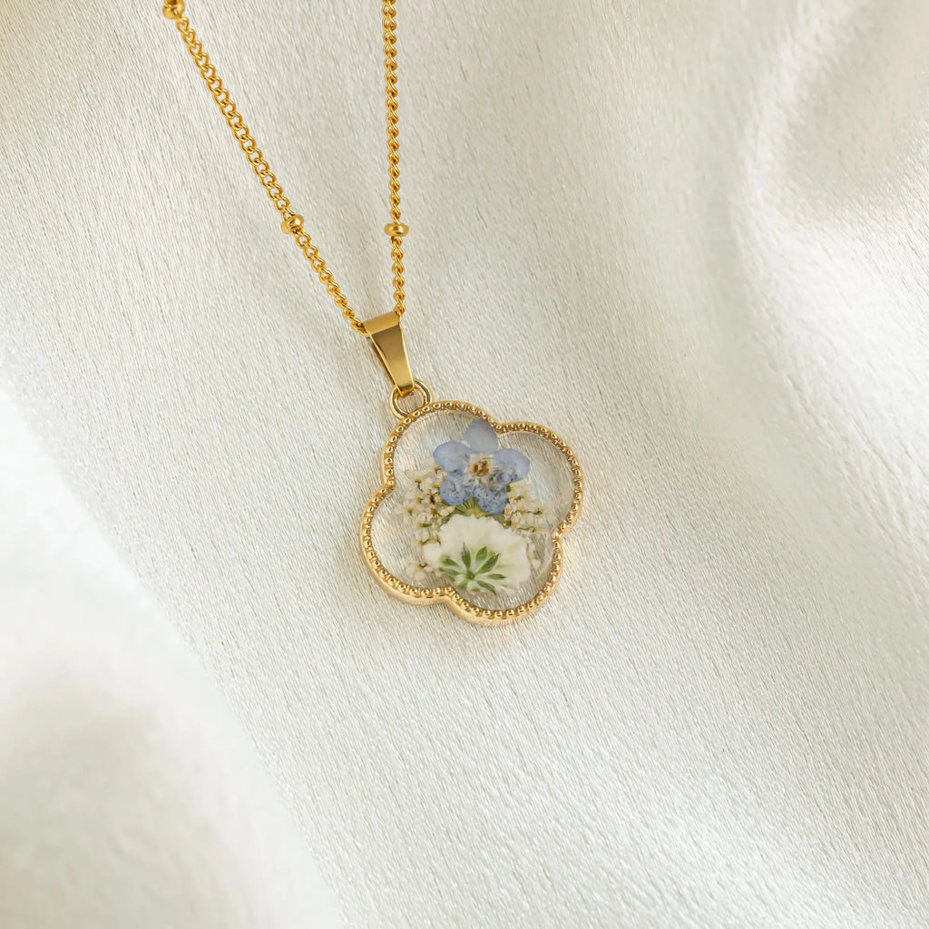 Forget Me Not and Baby'S Breath Necklace, Resin Real Pressed Flower Jewerly, Forgetmenot, Miscarriage Gift, Necklace for Women, Gift for Her