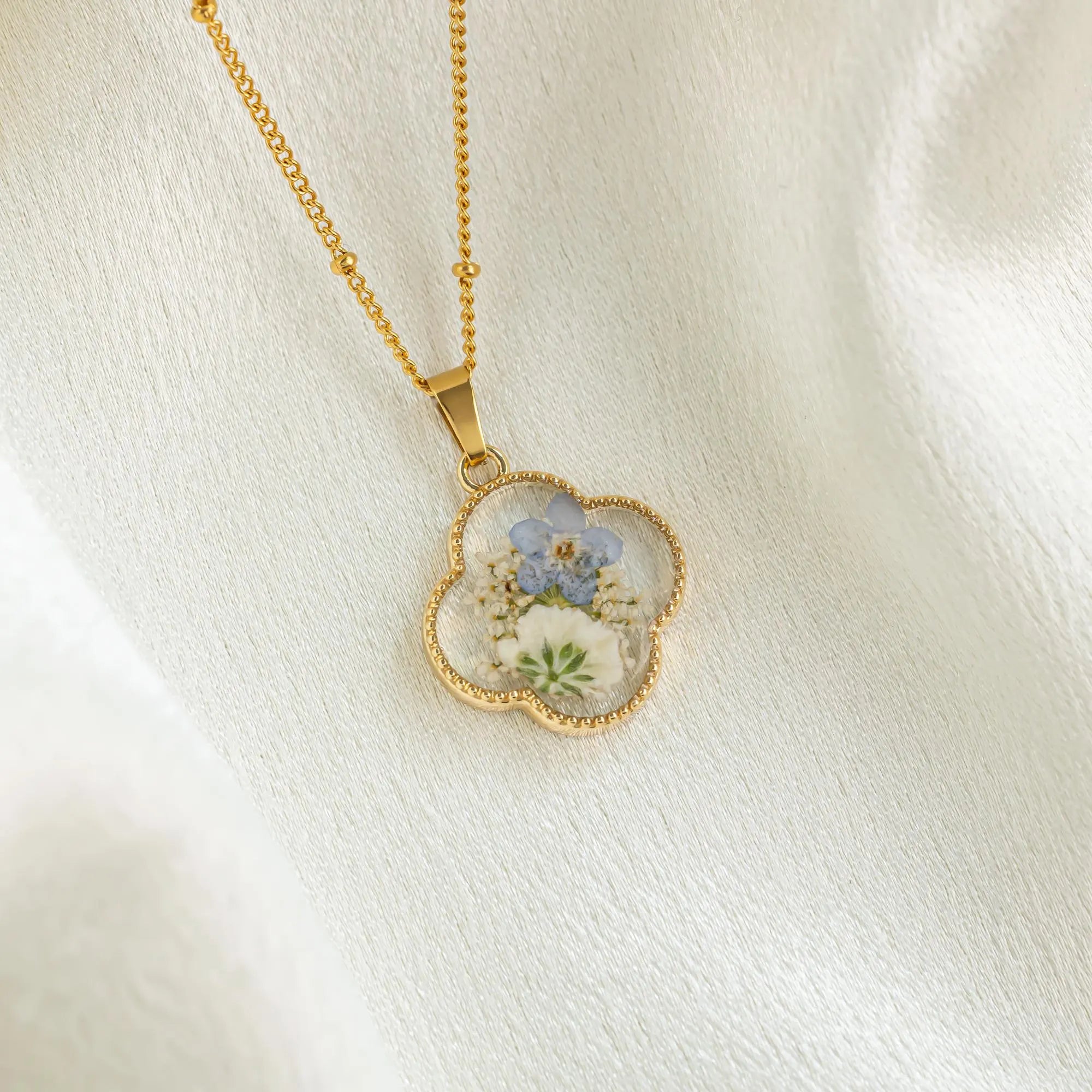 Forget Me Not and Baby'S Breath Necklace, Resin Real Pressed Flower Jewerly, Forgetmenot, Miscarriage Gift, Necklace for Women, Gift for Her